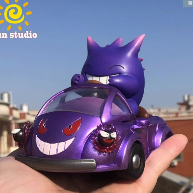 Sun Studio Pokémon Gengar with Car
